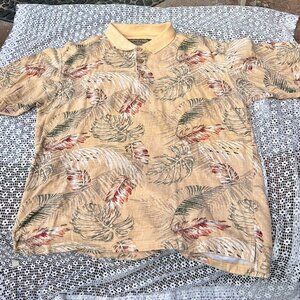 Palm Island  Clothing Co.  Collared Polo Golf Shirt.